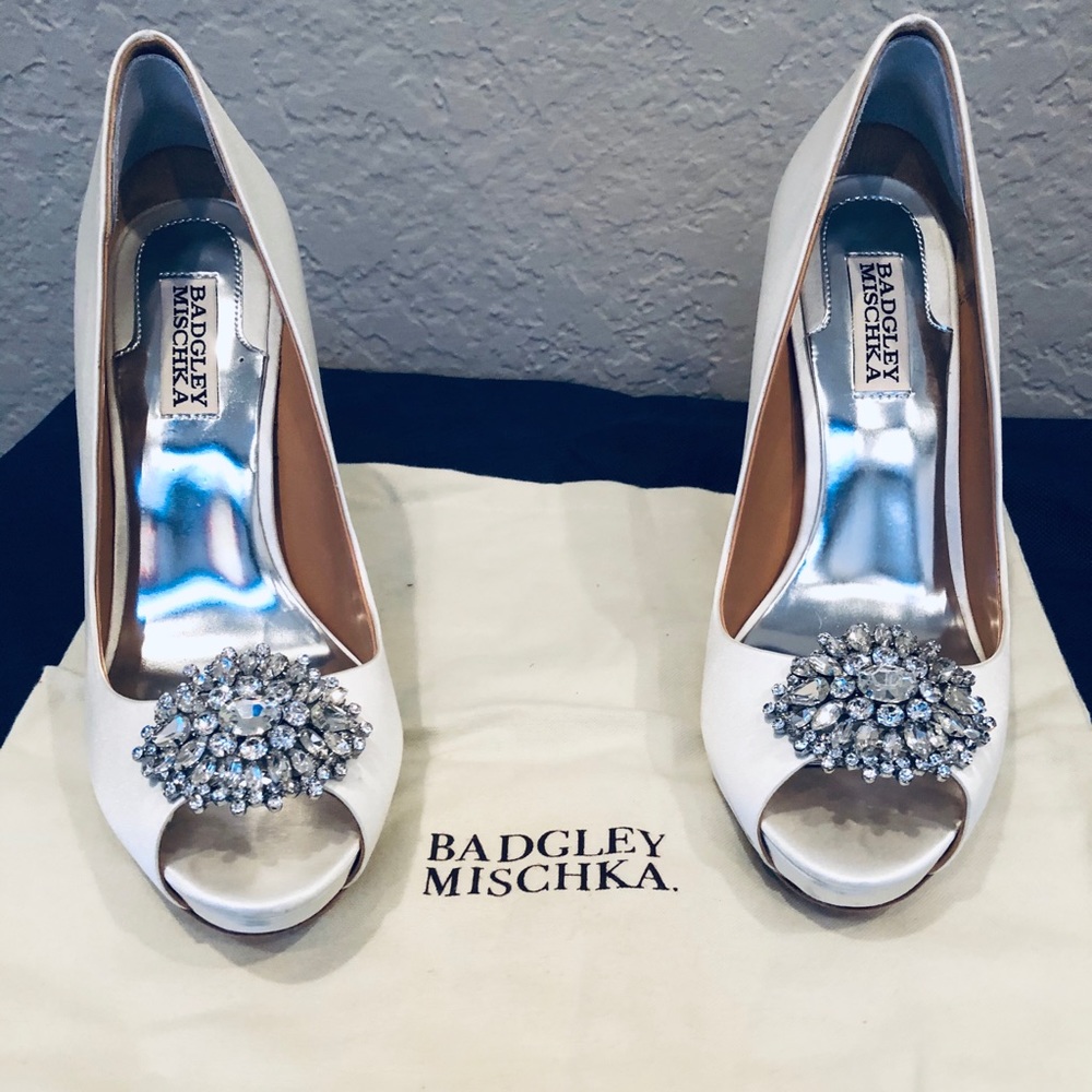 Badgley Mischka White High Heels